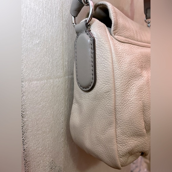 Marc by Marc Jacobs New Q Lil Ukita Leather Crossbody, very very good condition - Picture 8 of 16